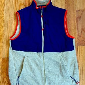 Old Navy, Sherpa Vest